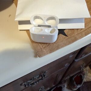 Wireless White earbuds Charging Case